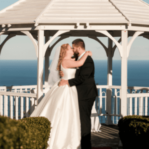 Deanna and Dean first kiss Panorama House