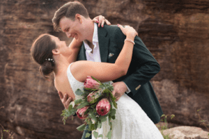 Dramatic Dip couple wedding poses